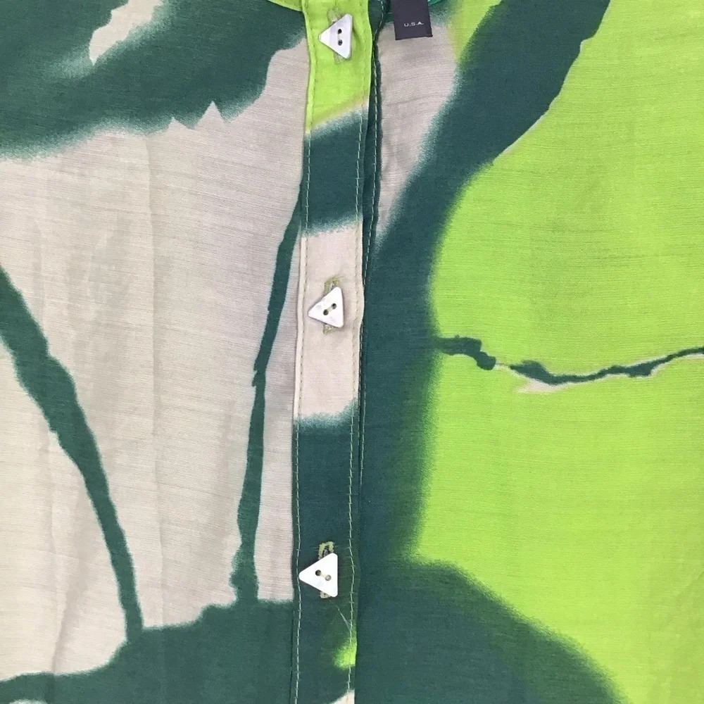 I C By Connie Tunic Blouse Green Mother of Pearl Buttons Flowy Size Small - Picture 4 of 8